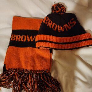CLEVELAND BROWNS Vintage Scarf & Hat